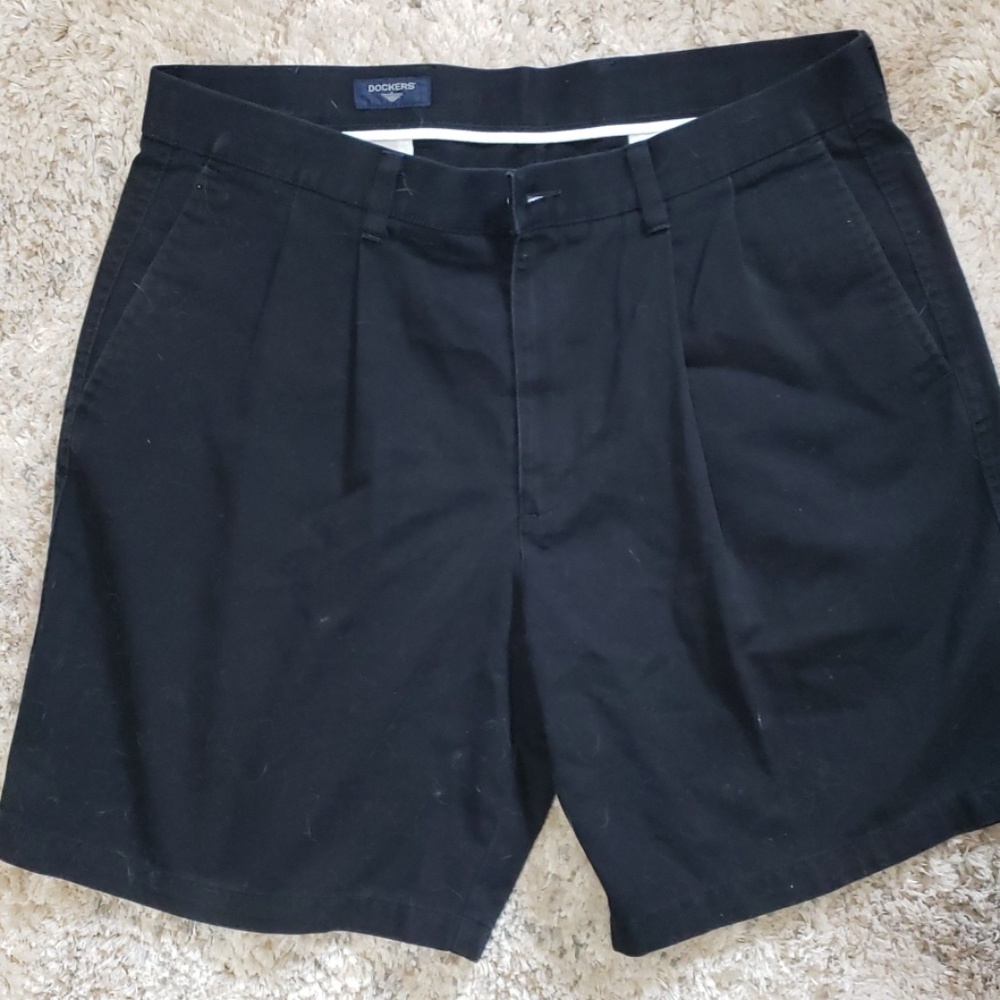 DOCKERS black walking shorts for men